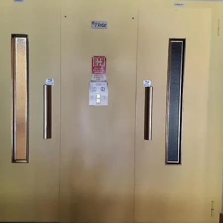 Tenis Golfmar 409a - Pool View 빌라모라