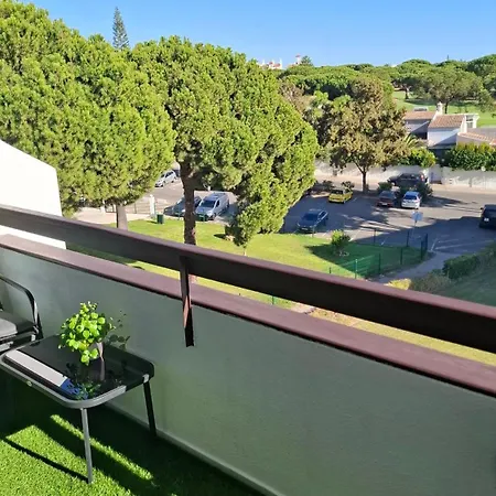 Tenis Golfmar 409a - Pool View Vilamoura