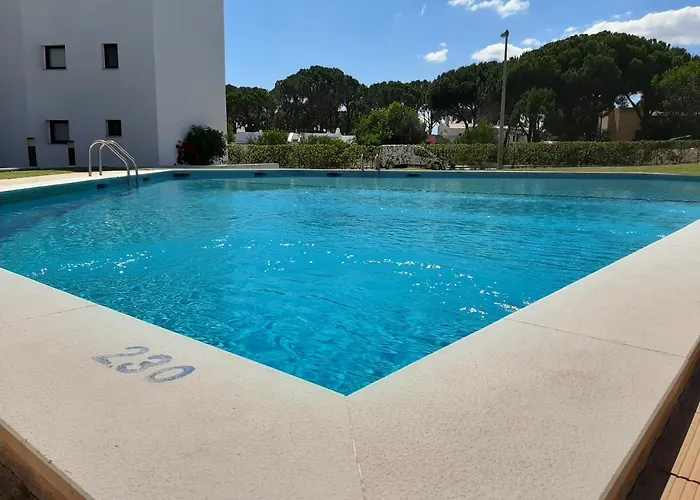 Tenis Golfmar 409a - Pool View 아파트 빌라모라